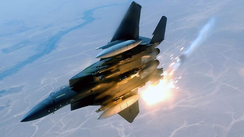 How Fighter Jets Lock-on and Track Targets?
