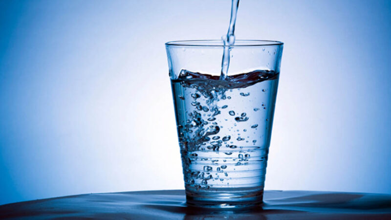 Warm Water vs. Cold Water – Which One Should You Drink?