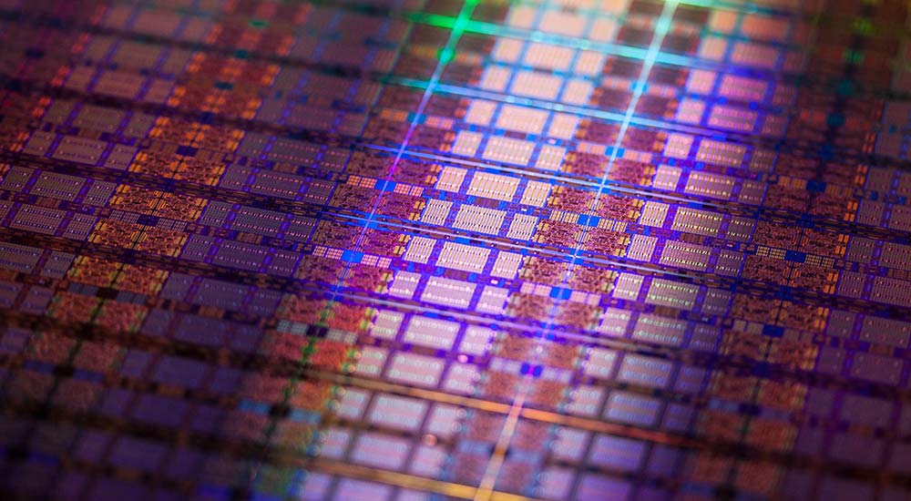 cpu transistor size microscope