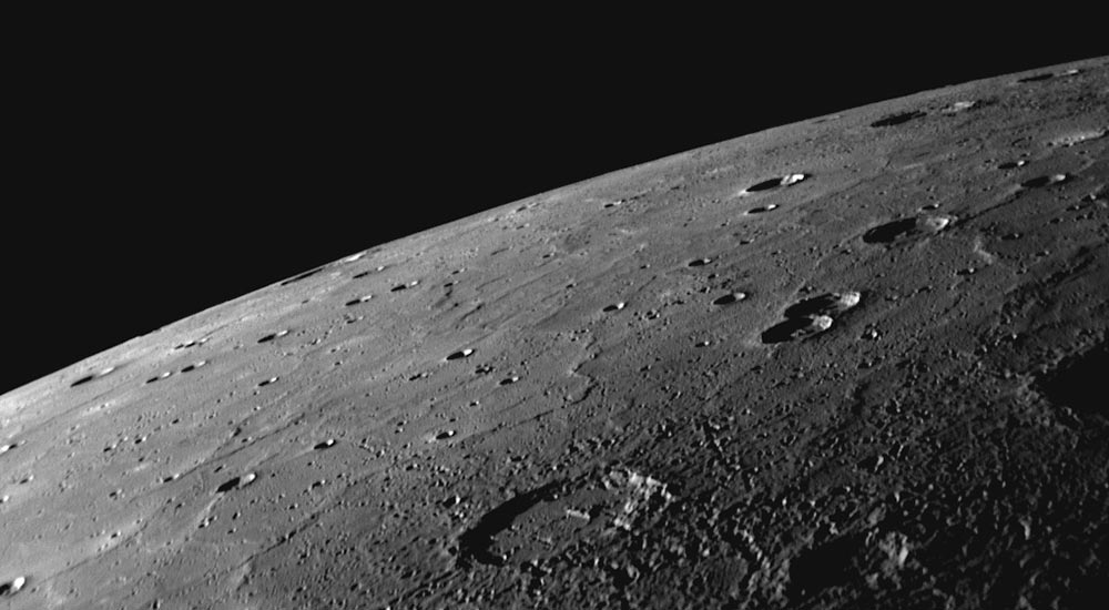 Mercury's northern horizon that looks like a Mercurian day.